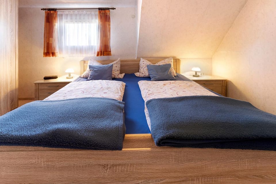 Living room, Bedroom