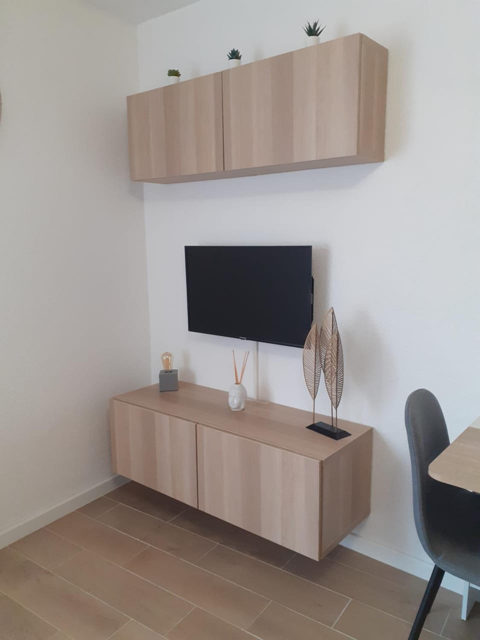 Studio climatisé avec une place de parking et classé 2 étoiles à la Faviére Apartment in Bormes-les-Mimosas