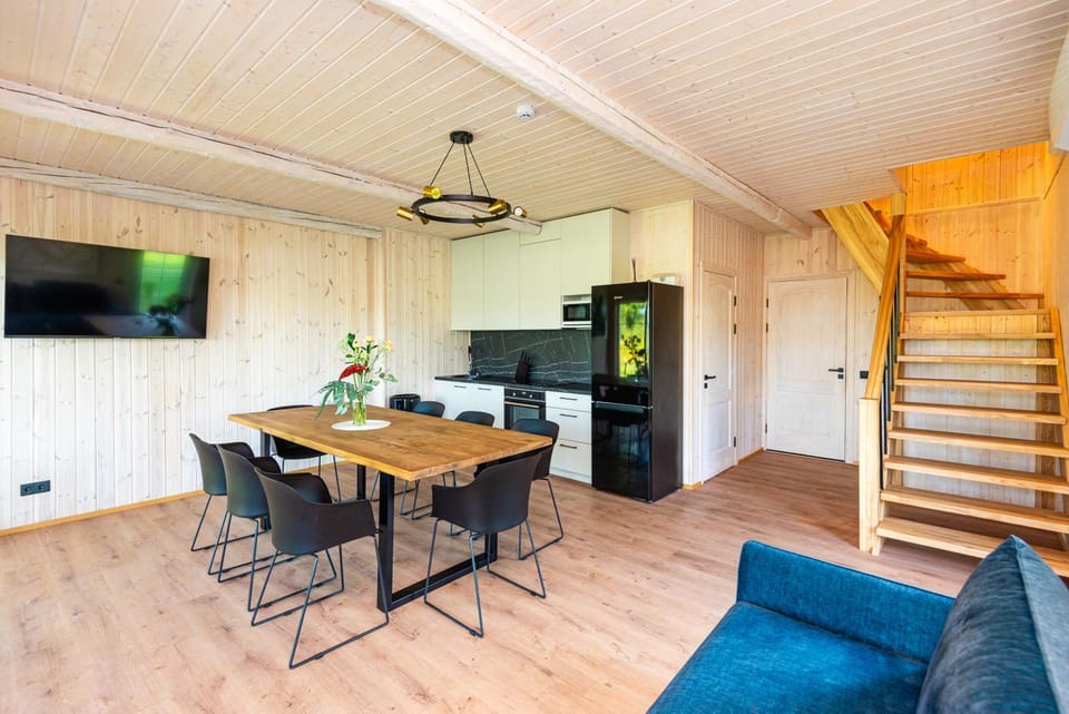 Living room, kitchen