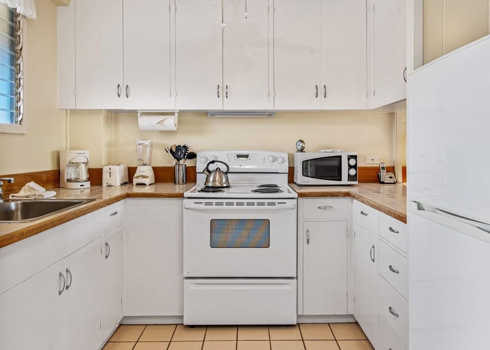Exquisite Honokowai Palms Unit #A-7 Apartment in Napili-Honokowai