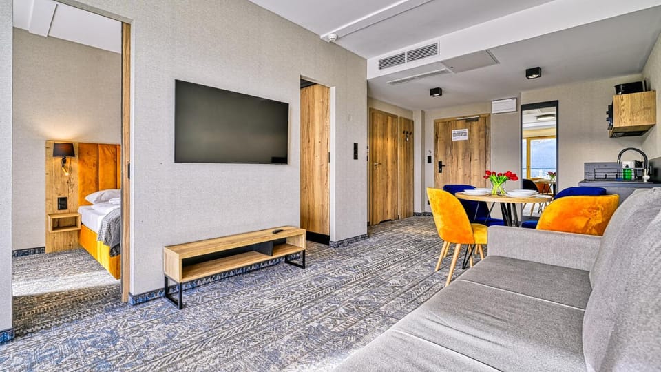 TV and multimedia, Living room