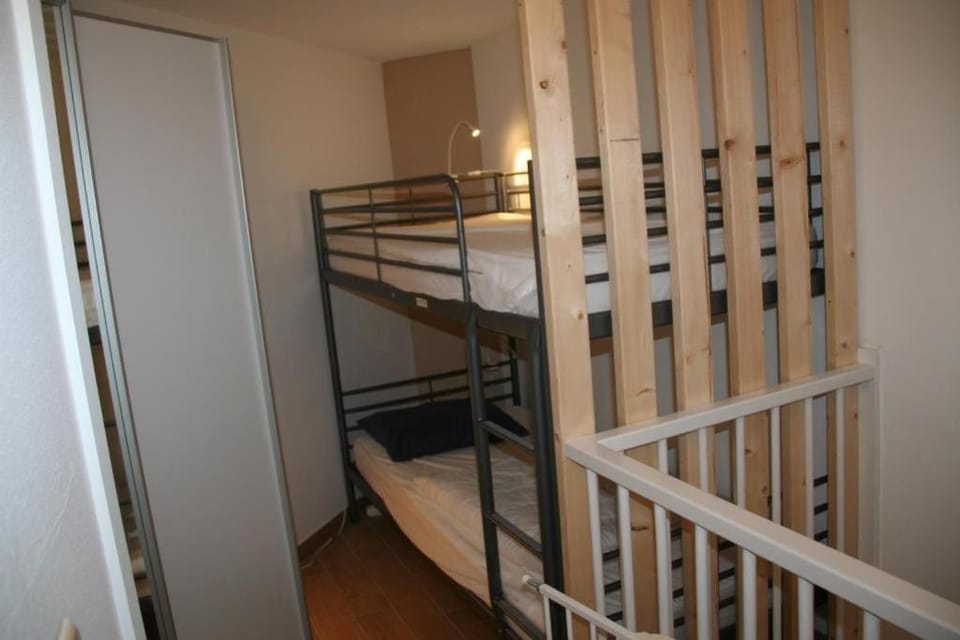 Photo of the whole room, bunk bed