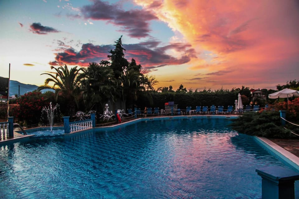 View (from property/room), Swimming pool, Swimming pool