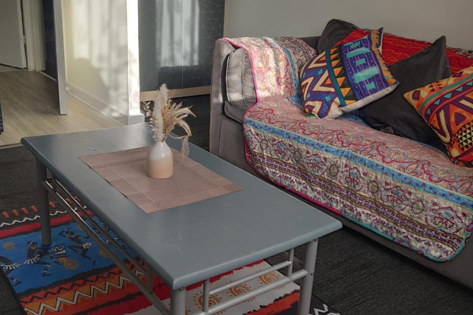 Loft - Sleeps 2 - Parking - Close to Station Apartment in Ilford