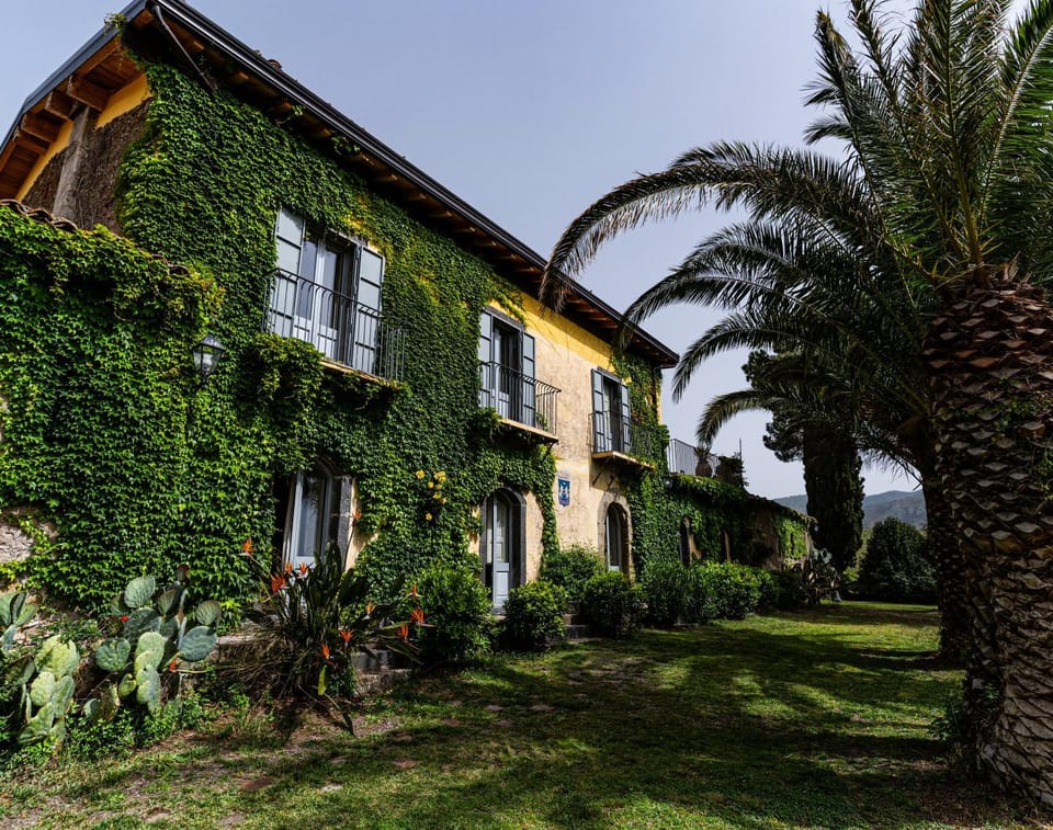 Property building, Garden view