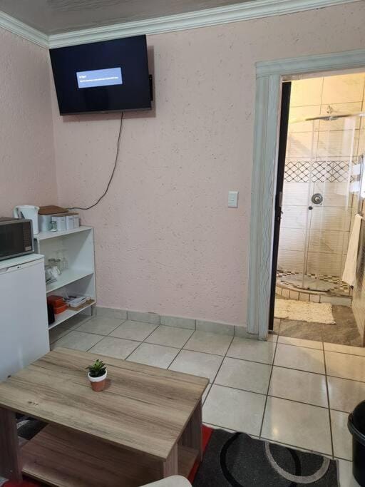 Private Cottage Apartment in Gauteng