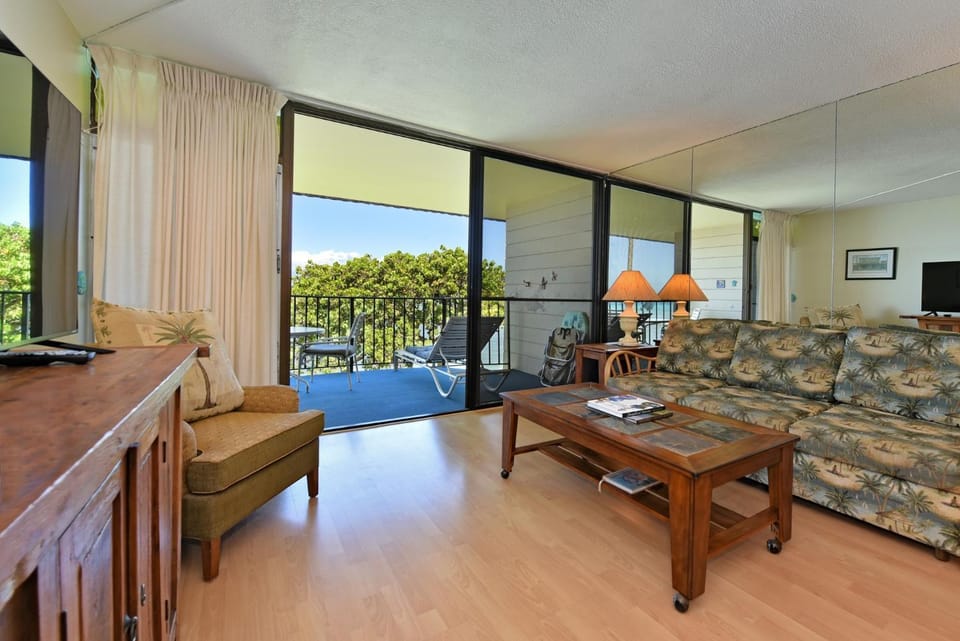 Kahana Reef #414 Apartment in Kahana
