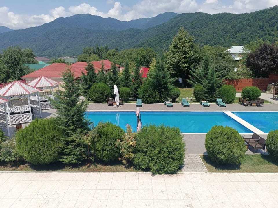 Day, Mountain view, Swimming pool