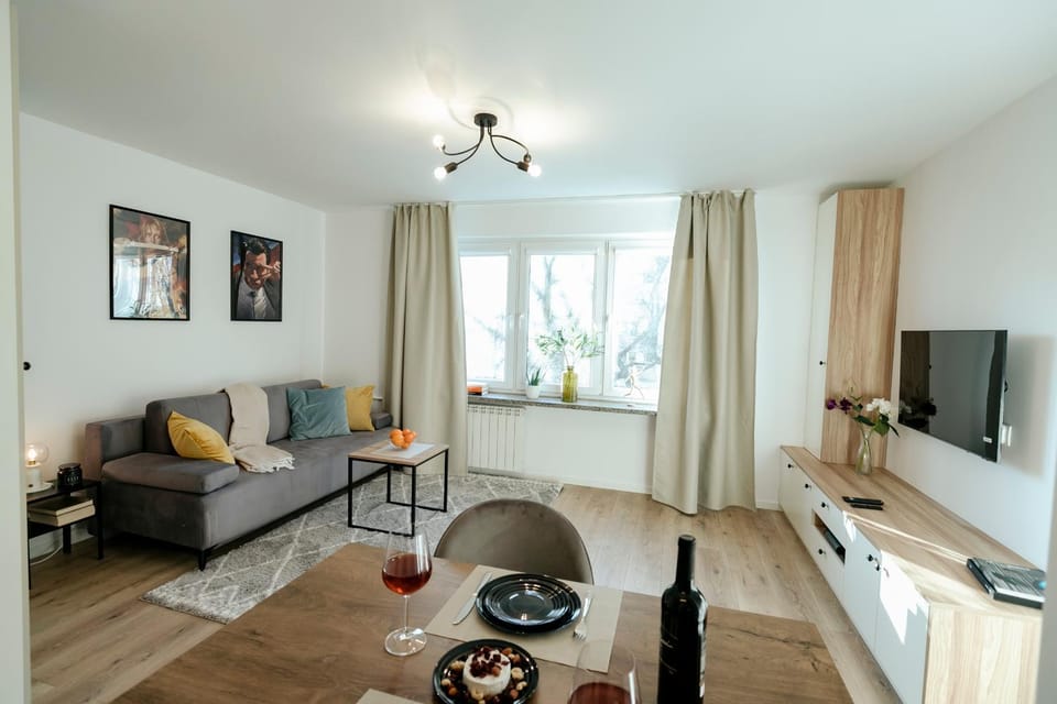 Jana Pawła 55 - Bardzo wygodne studio w centrum Warszawy - Better Rental Apartment in Warsaw