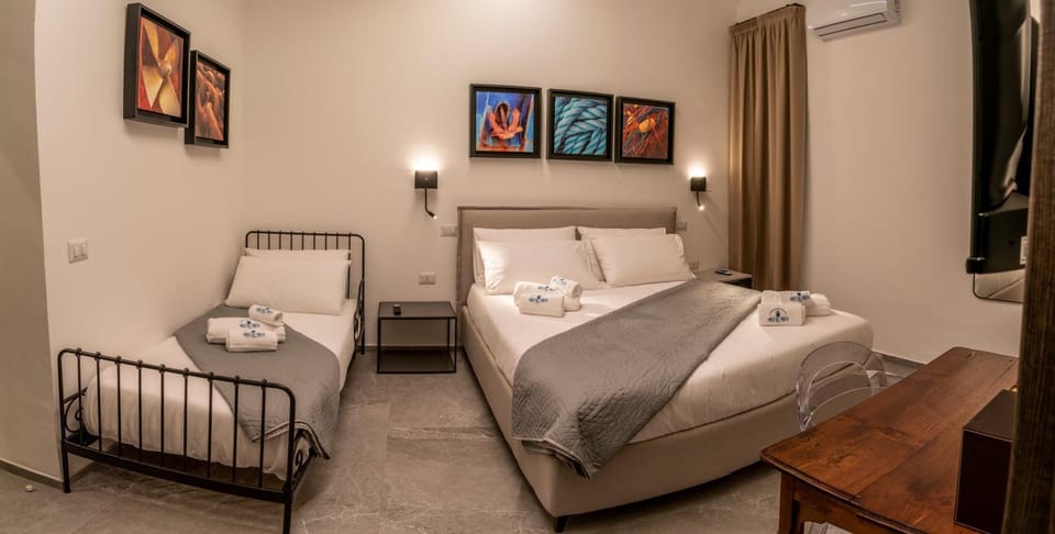 Bed, Photo of the whole room, Bedroom, cot, towels, air conditioner