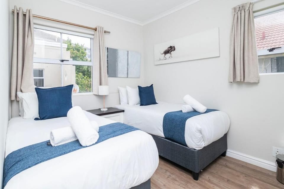 Green Point Living with Stadium View Apartment in Cape Town