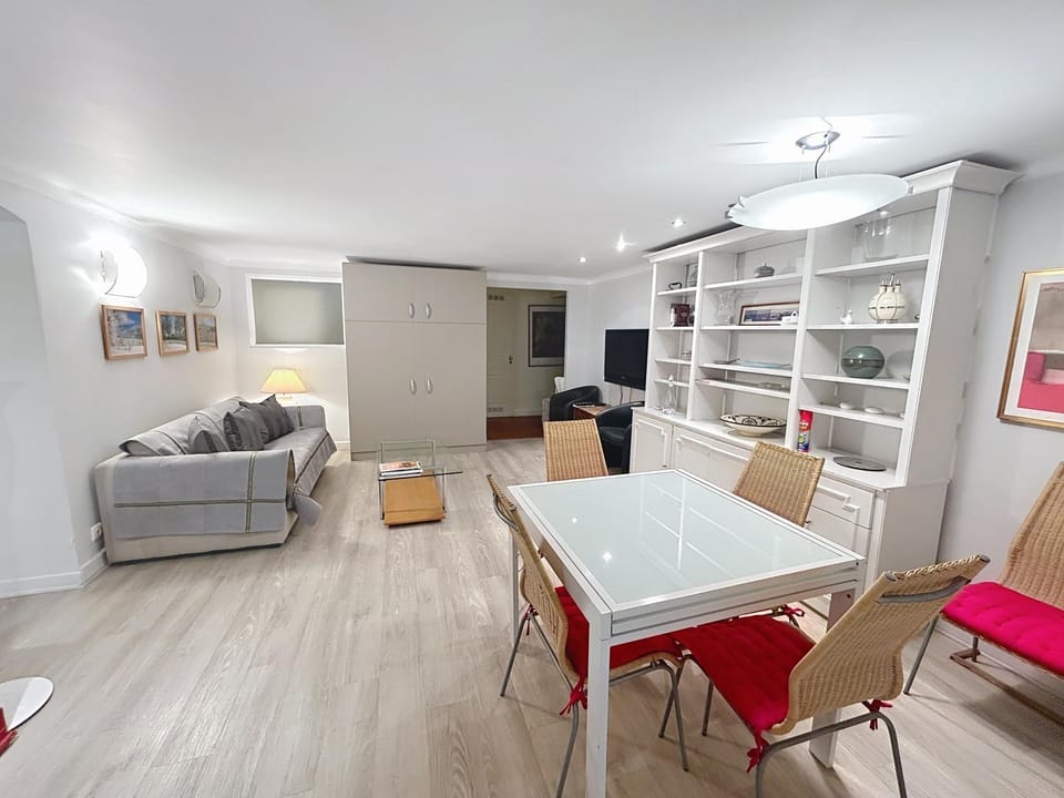 Appartement L'Etang Cannes Pointe Croisette Apartment in Cannes