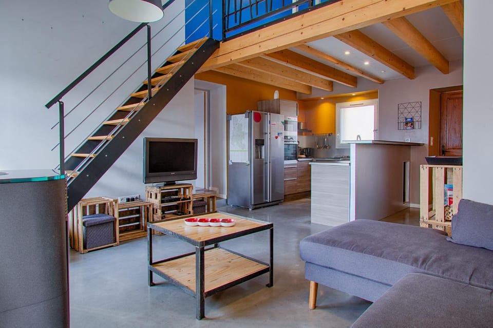Property building, Living room