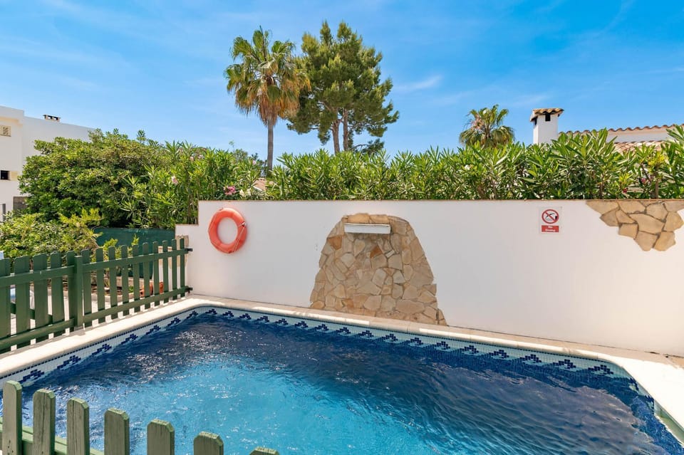 Day, Pool view, Swimming pool