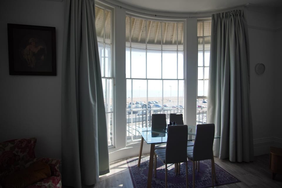 Period Sea view flat in Hastings Apartment in Hastings
