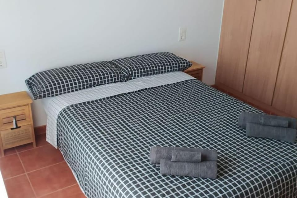 Bed, Photo of the whole room, Bedroom, towels, wardrobe
