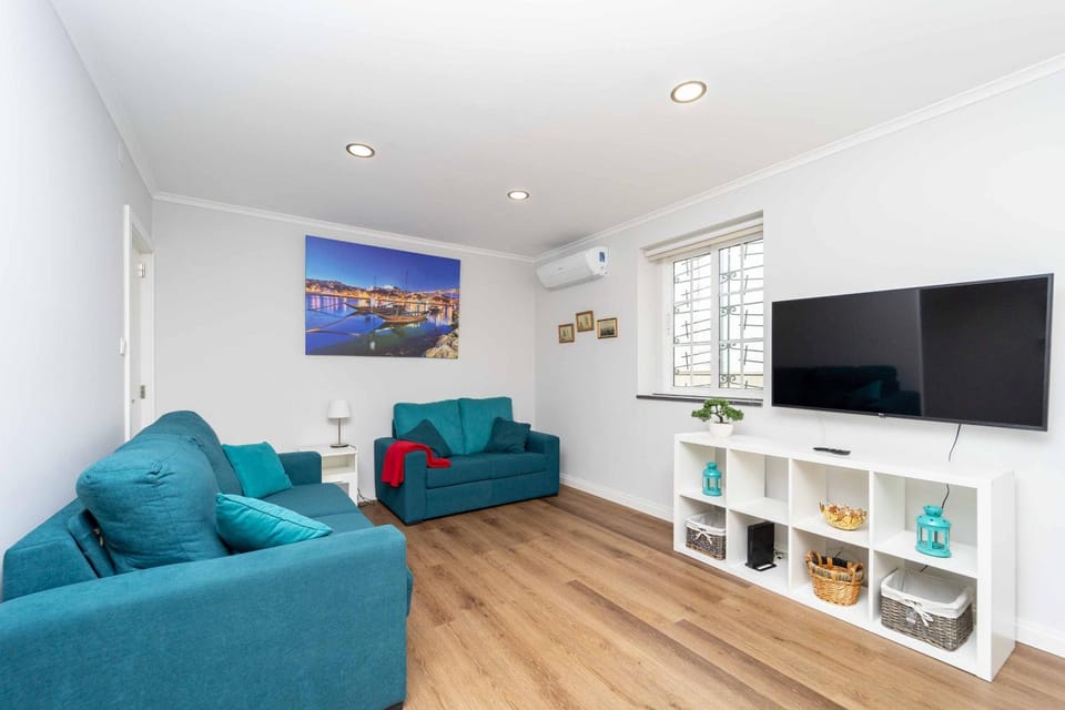 Casinha dos Avós by LovelyStay Apartment in Vila Nova de Gaia