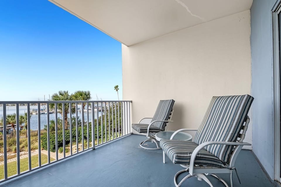 South Harbour Unit 2D House in Pensacola Beach