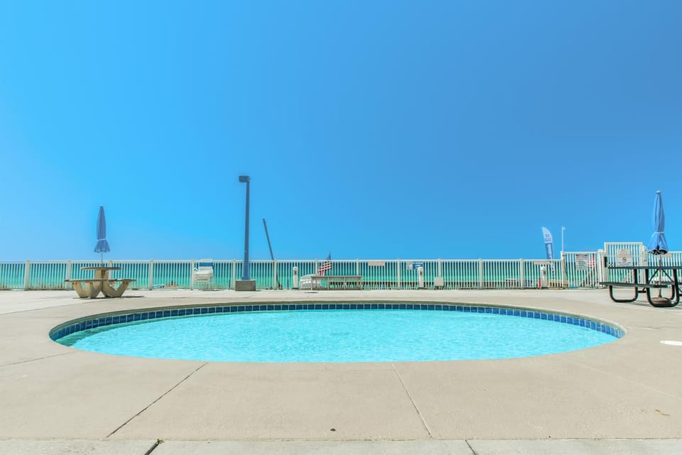 Regency Towers 1204 by Emerald Coast Retreats Apartment in Lower Grand Lagoon