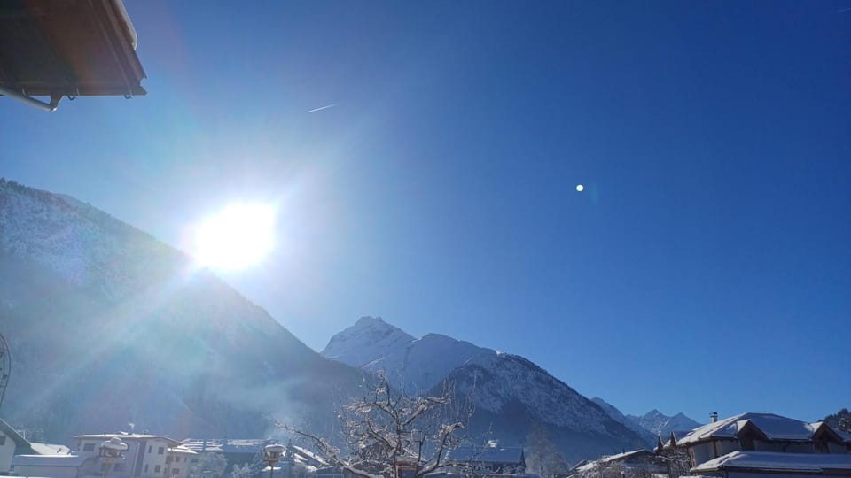 Day, Natural landscape, Winter, Mountain view