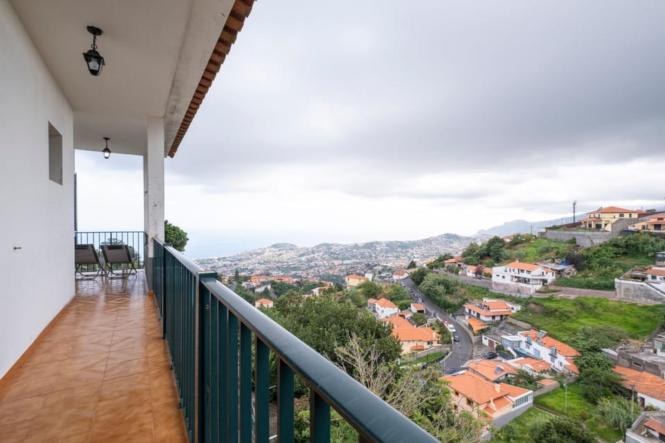 Casa Monte by GALMI Apartment in Funchal