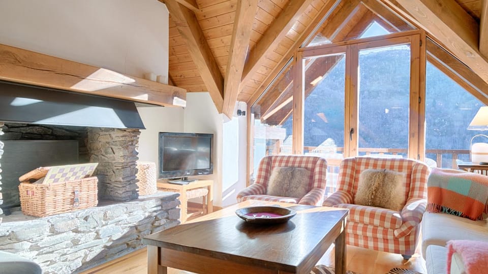 CASA PINCELA House in Catalonia