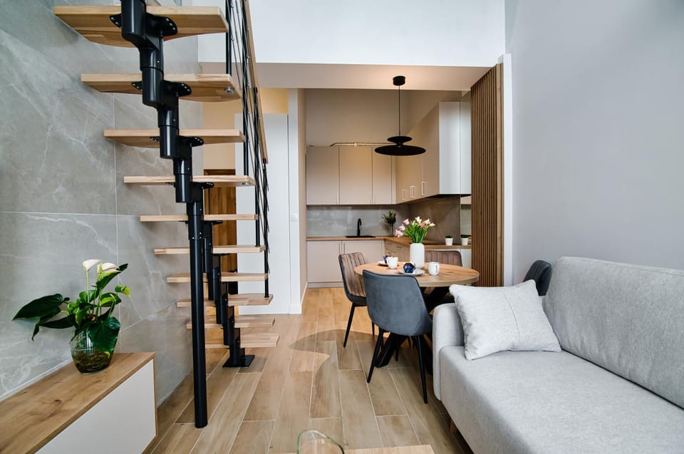 Kitchen or kitchenette, Living room, Seating area, Dining area