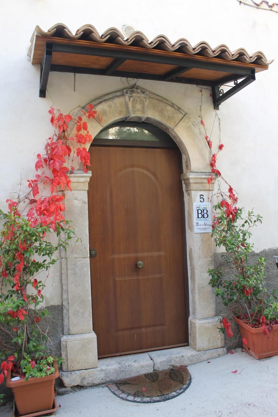 Facade/entrance