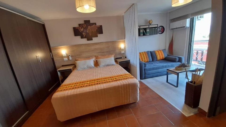 Bed, Photo of the whole room, Bedroom