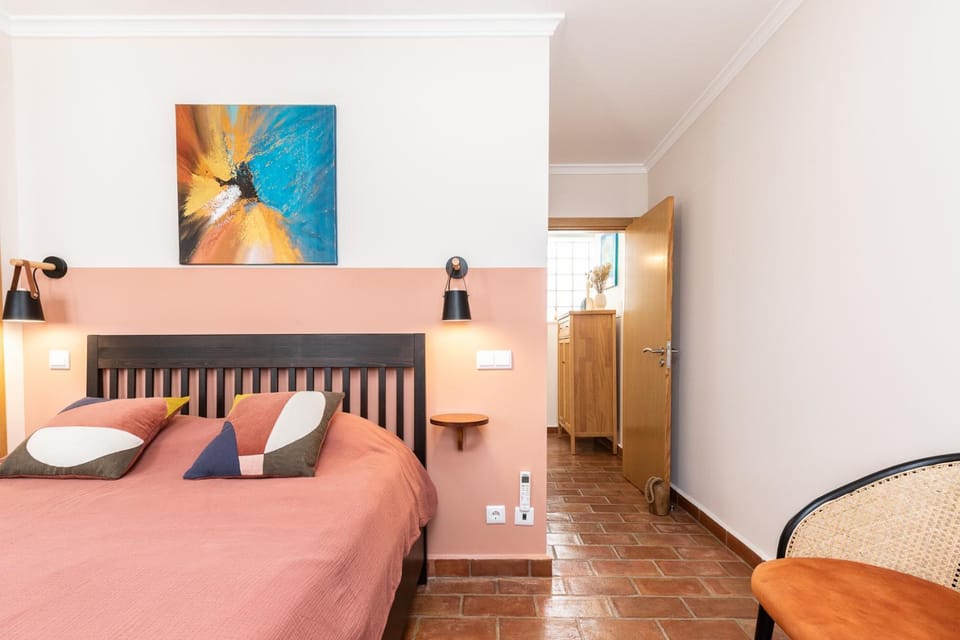 NEW!! Cherry House - Traditional Townhouse in the heart of Tavira House in Tavira