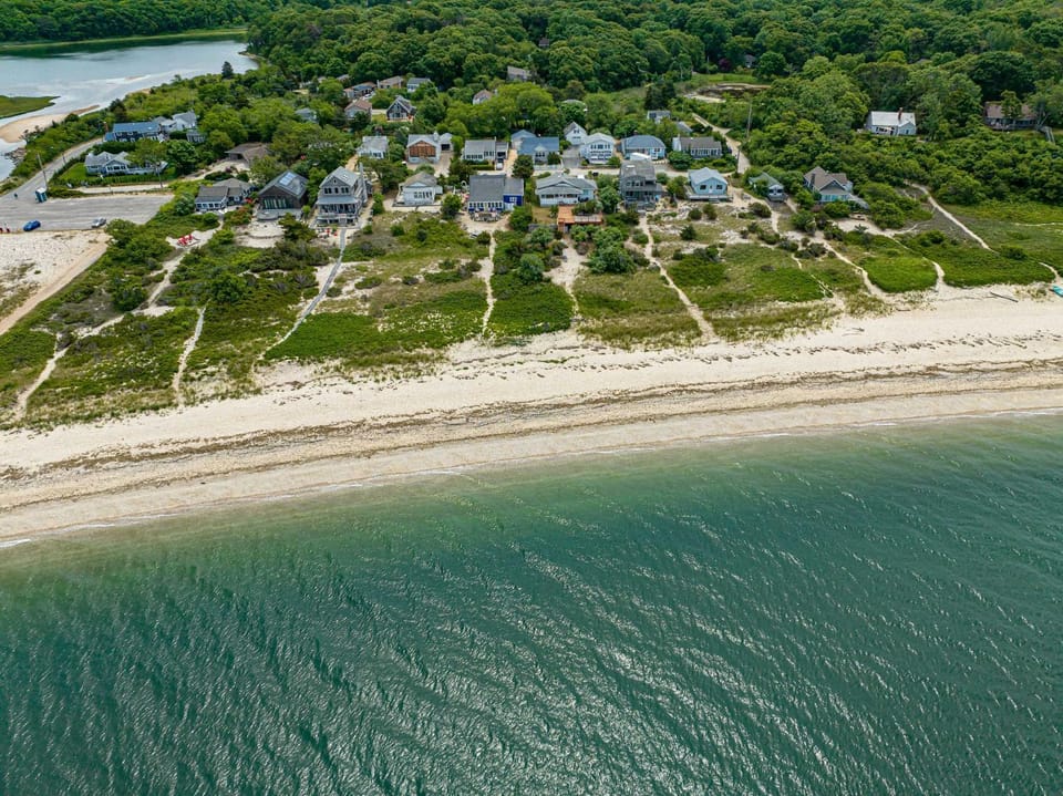 Peconic Sound Beach Home: Backyard & Vineyards House in Peconic