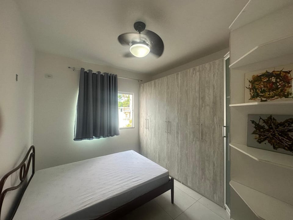 Quarto Com Banheiro Próximo ao Shopping Vacation rental in São Pedro da Aldeia