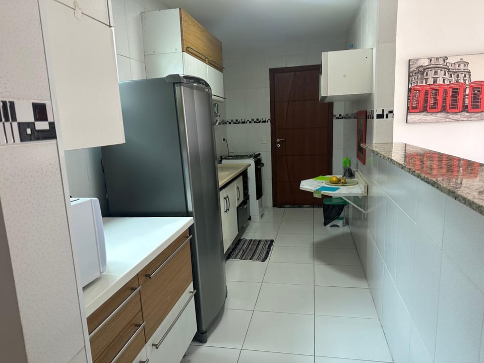 Quarto Com Banheiro Próximo ao Shopping Vacation rental in São Pedro da Aldeia