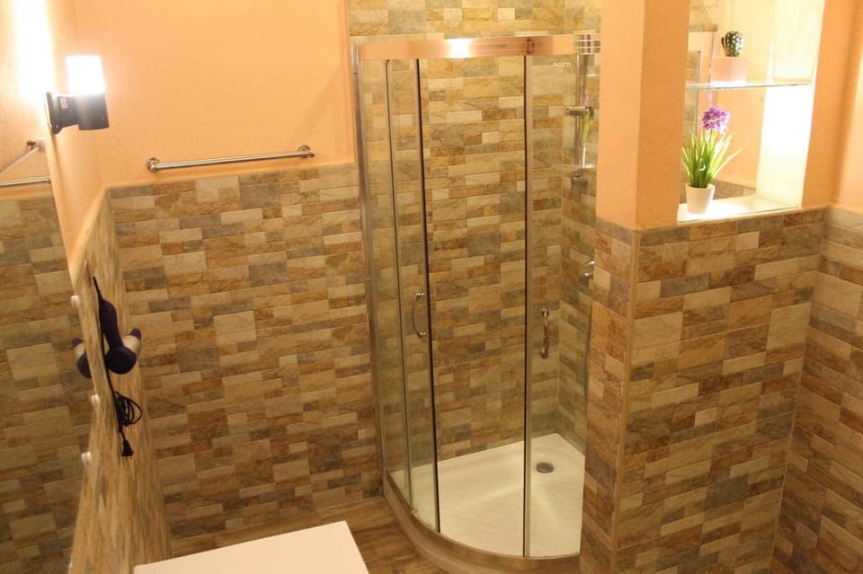 Kojie Guest House Hotel in Central Visayas