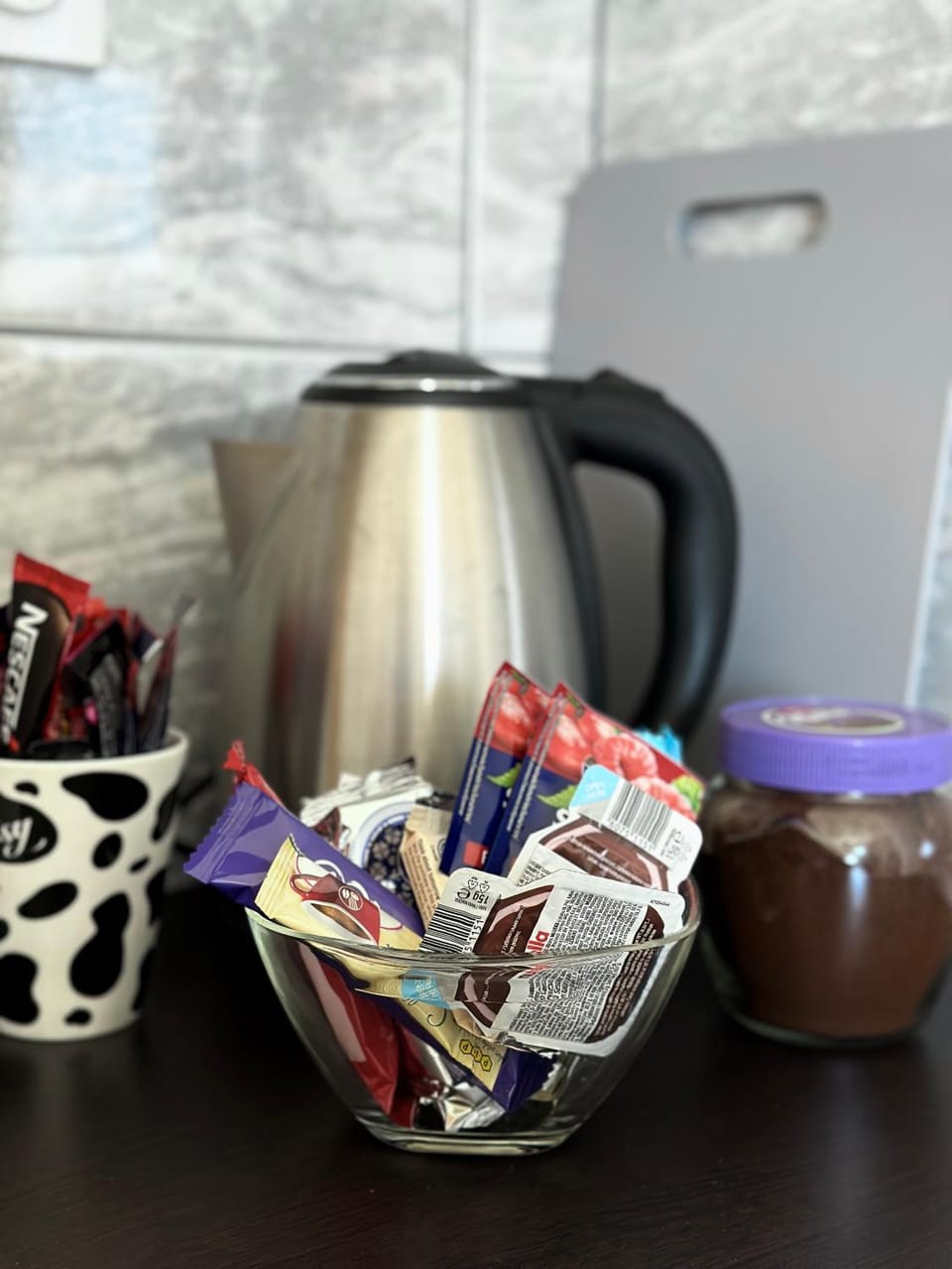 Coffee/tea facilities, Kitchen or kitchenette, Food and drinks, Food