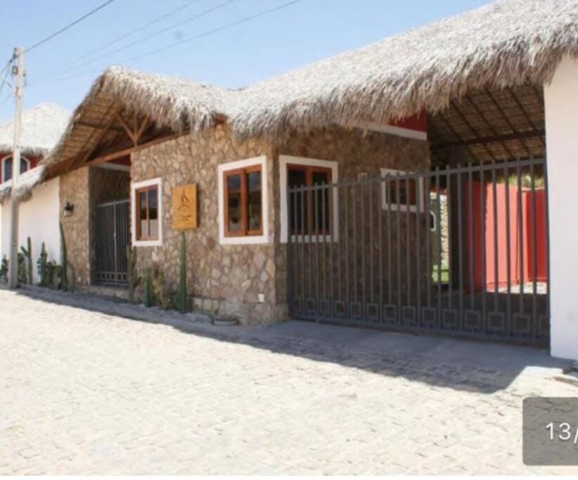 Property building, Day