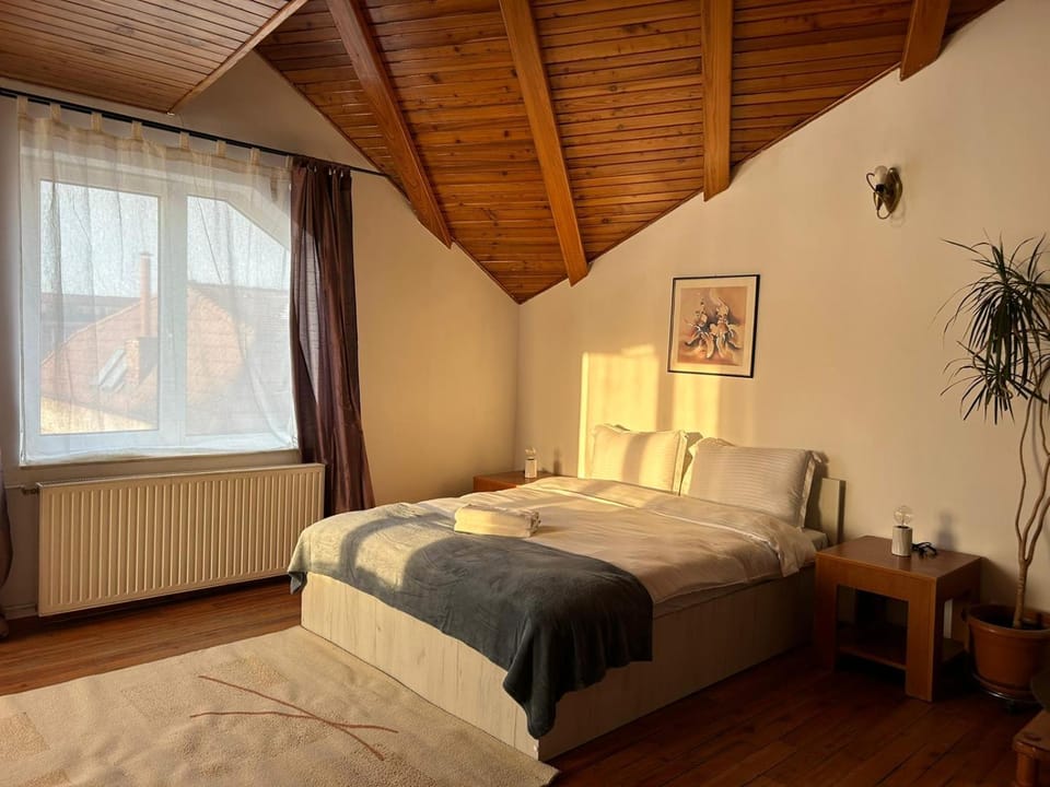Bed, Bedroom, internet