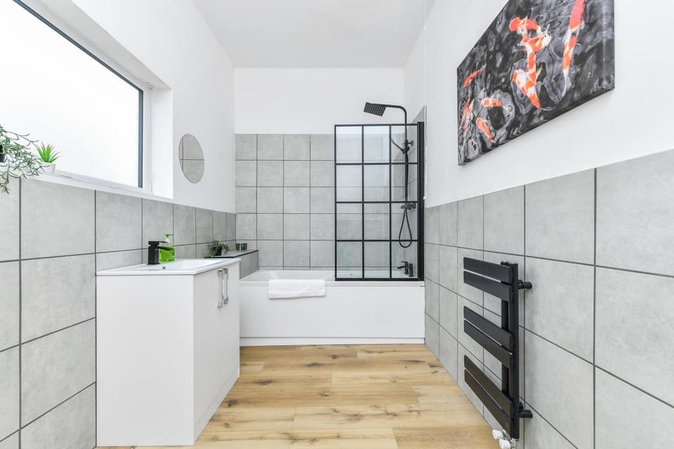 Shower, Bathroom, Bath