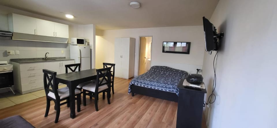 Bed, TV and multimedia, Living room, Photo of the whole room, Bedroom