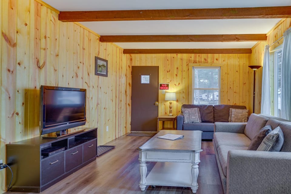 Pet-Friendly Cabin Retreat: Wisconsin River Access Cabin in Wisconsin