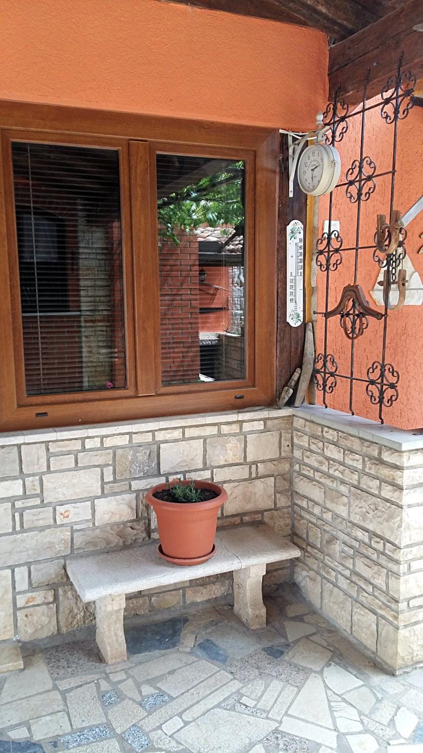 Decorative detail