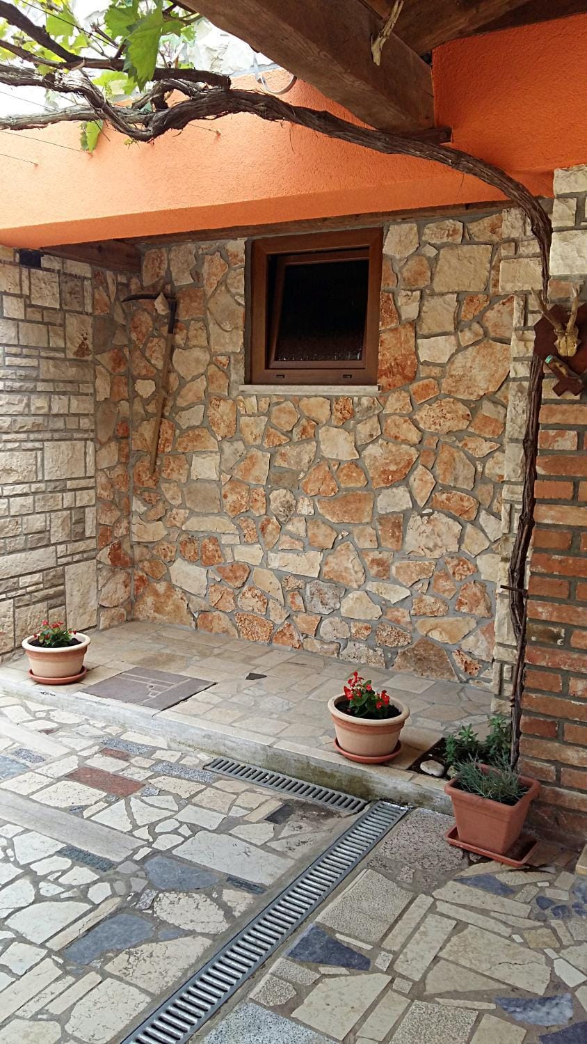 Decorative detail