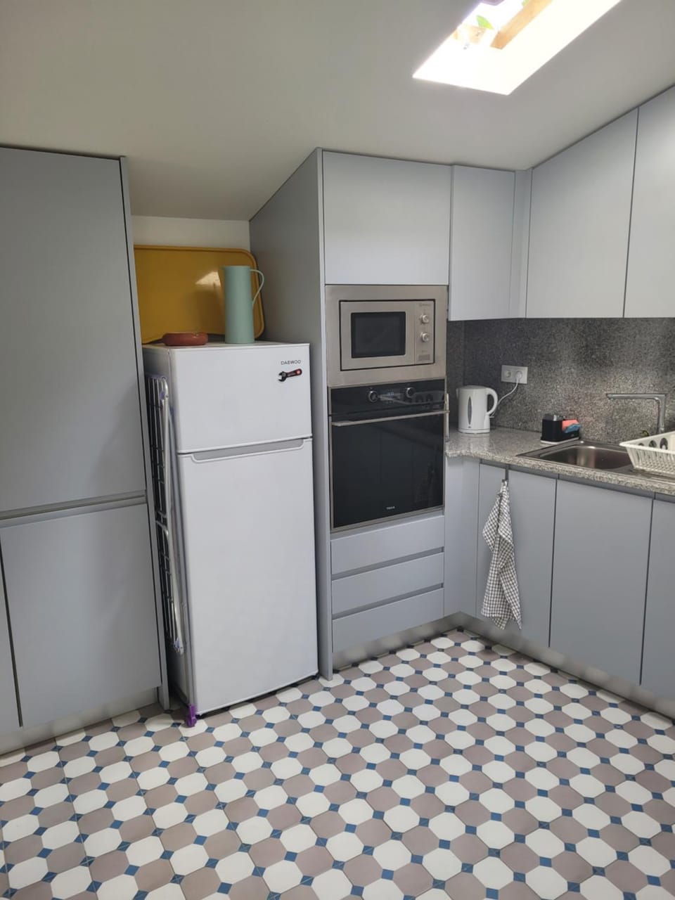 Kitchen or kitchenette, minibar, pet friendly, toaster