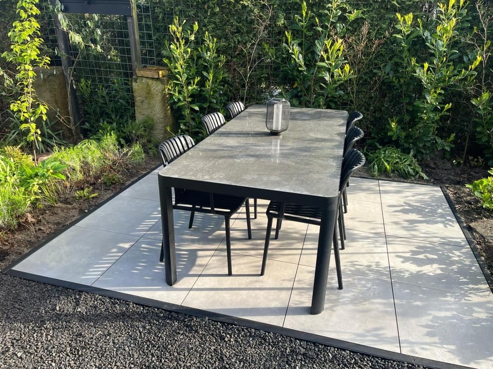 Patio, Garden, Dining area