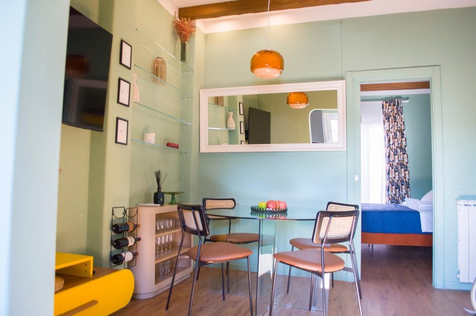 Communal lounge/ TV room, Lunch