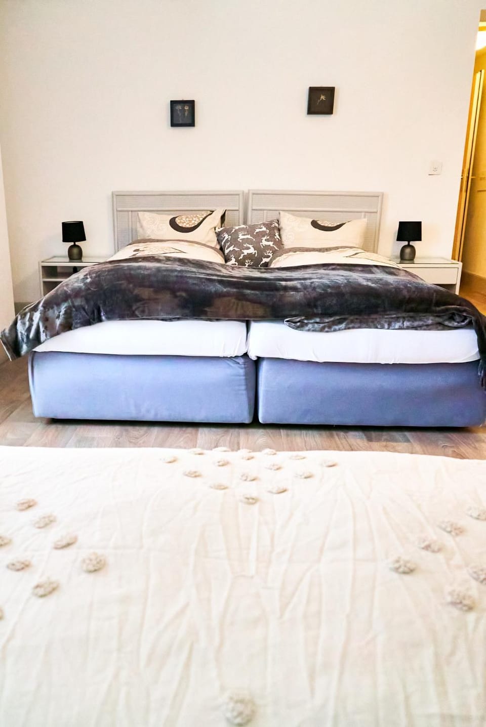 Tripple Room with Bathroom. Bed and Breakfast in Canton of Bern (Region)