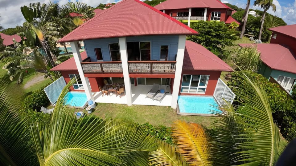 Property building, Bird's eye view