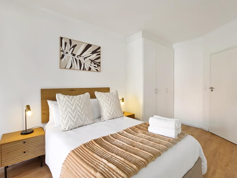 Bed, Photo of the whole room, Bedroom, towels, towels, wardrobe