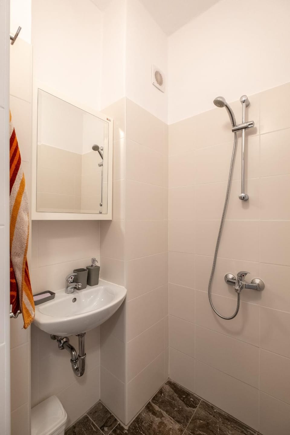 Shower, Bathroom