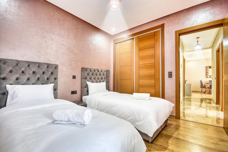 Bed, Photo of the whole room, Bedroom, towels, wardrobe